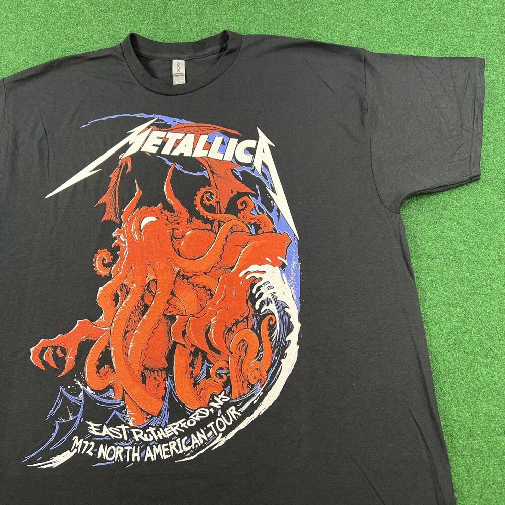 Metallica Shirt Mens XXL Black M72 Seasons Tour 2023 East Rutherford Squindo Tee